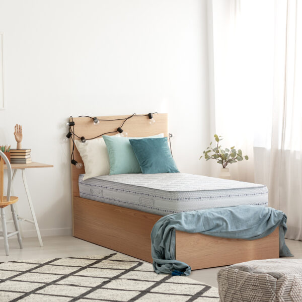 Materasso singolo super ortopedico a molle insacchettate e Memory Foam Orione